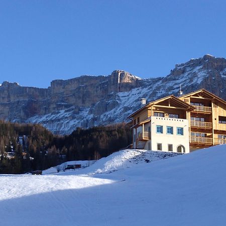 Apartments Serghela San Cassiano  Eksteriør bilde