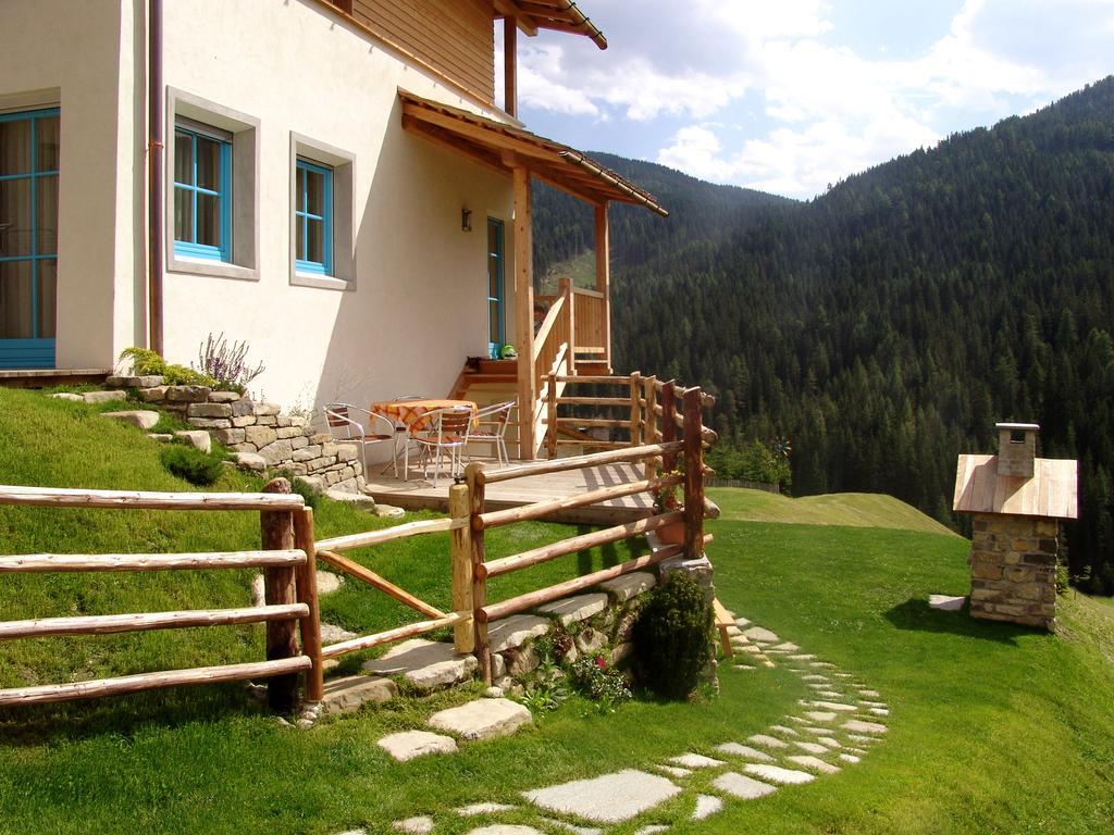 Apartments Serghela San Cassiano  Rom bilde